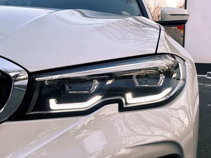 Фото 4 - BMW 3 Series