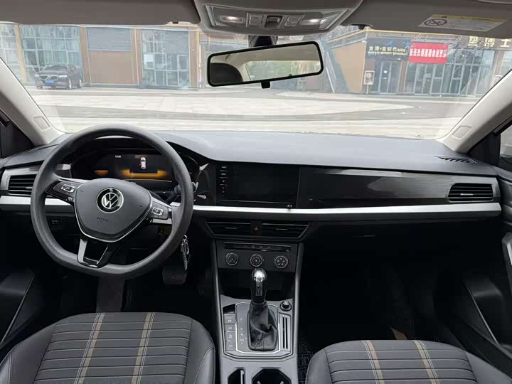 Фото 5 - Volkswagen Lavida