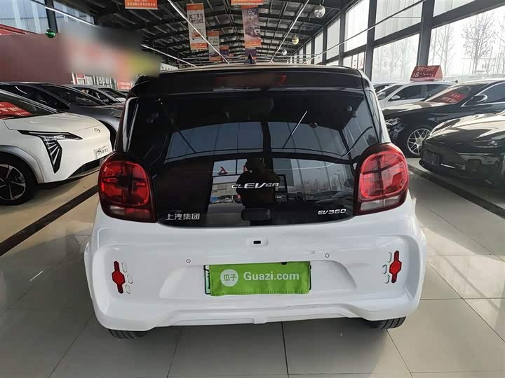 Фото 6 - Roewe Clever