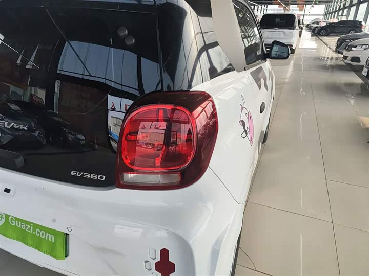 Фото 8 - Roewe Clever