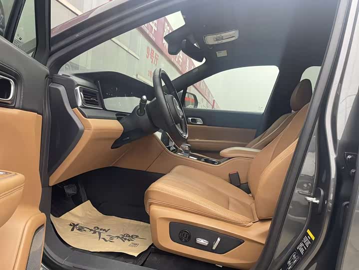 Фото 4 - LiXiang One