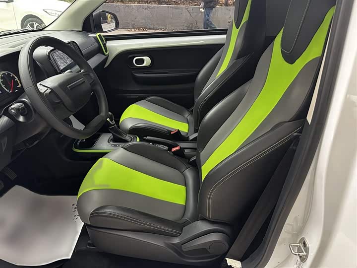 Фото 8 - Roewe Clever