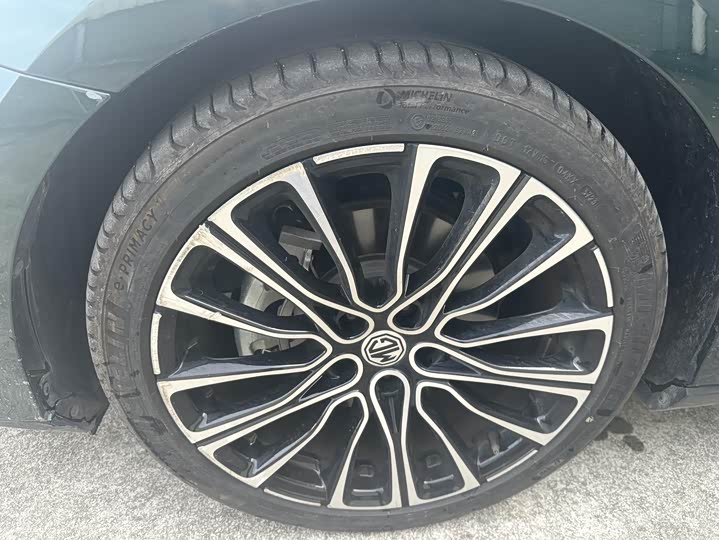 Фото 9 - MG Motor 7