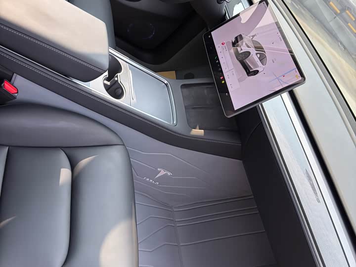 Фото 7 - Tesla Model Y