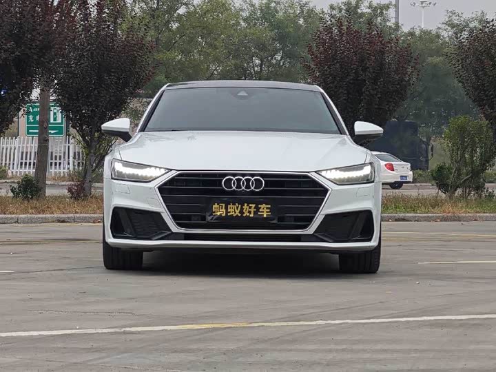 Фото 2 - Audi A7