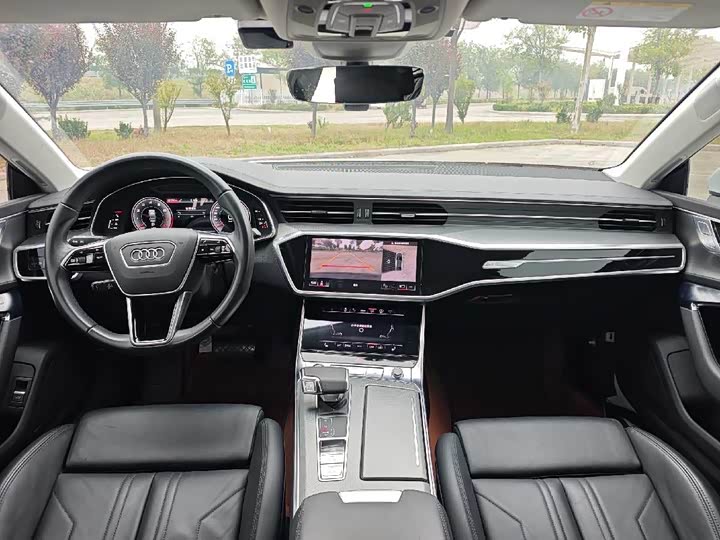 Фото 8 - Audi A7