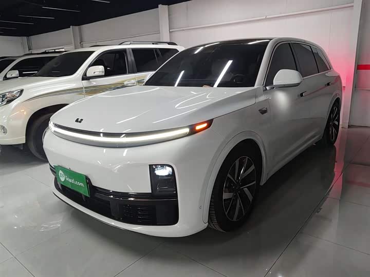 Фото 1 - LiXiang L7