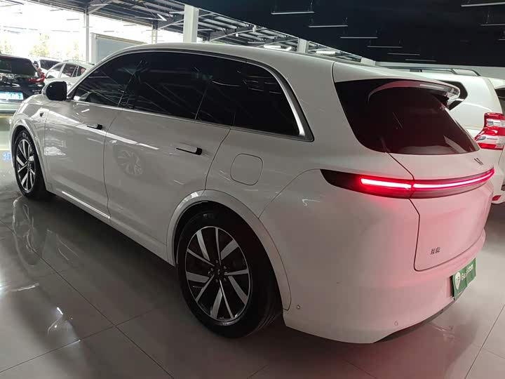 Фото 5 - LiXiang L7