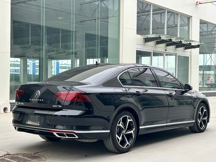 Фото 6 - Volkswagen Magotan