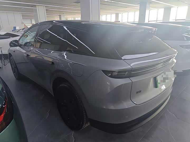 Фото 5 - LiXiang i6