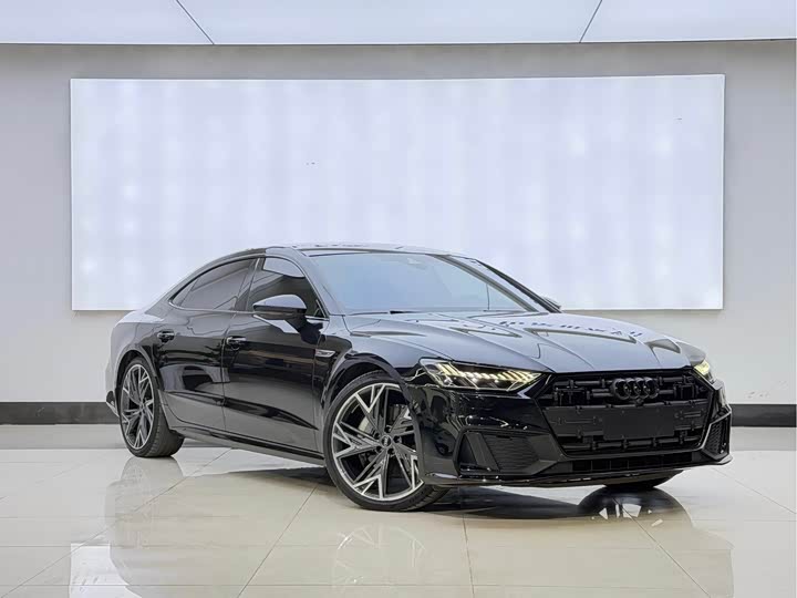 Фото 3 - Audi A7L