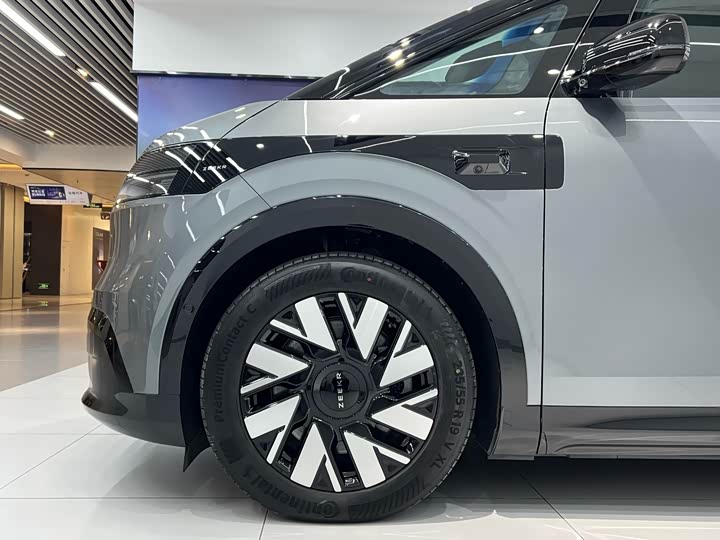 Фото 4 - Zeekr Mix