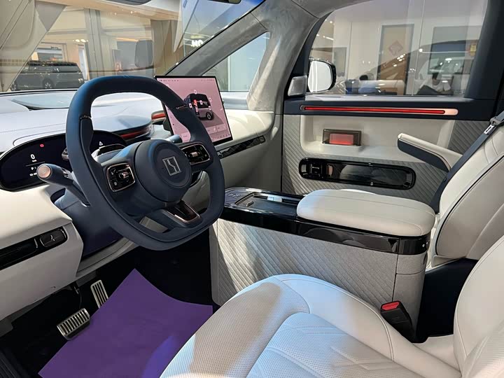 Фото 9 - Zeekr Mix