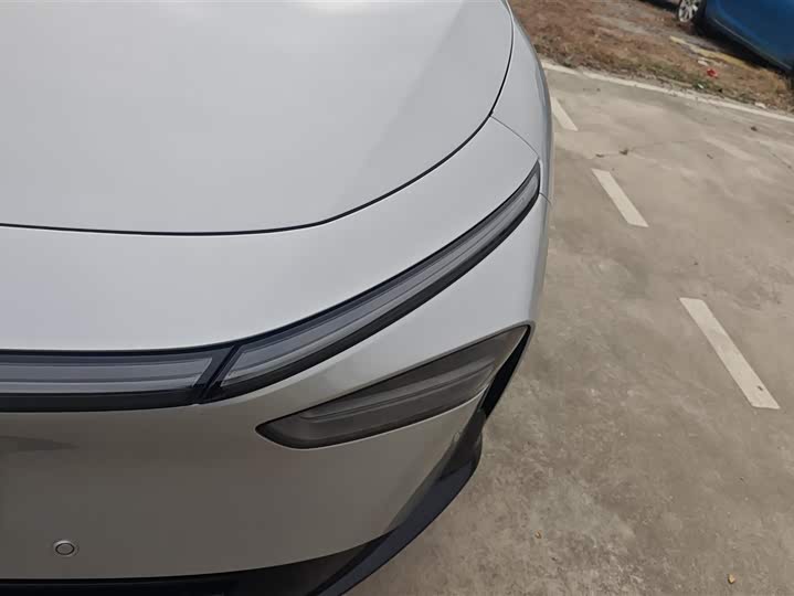 Фото 5 - XPeng F57