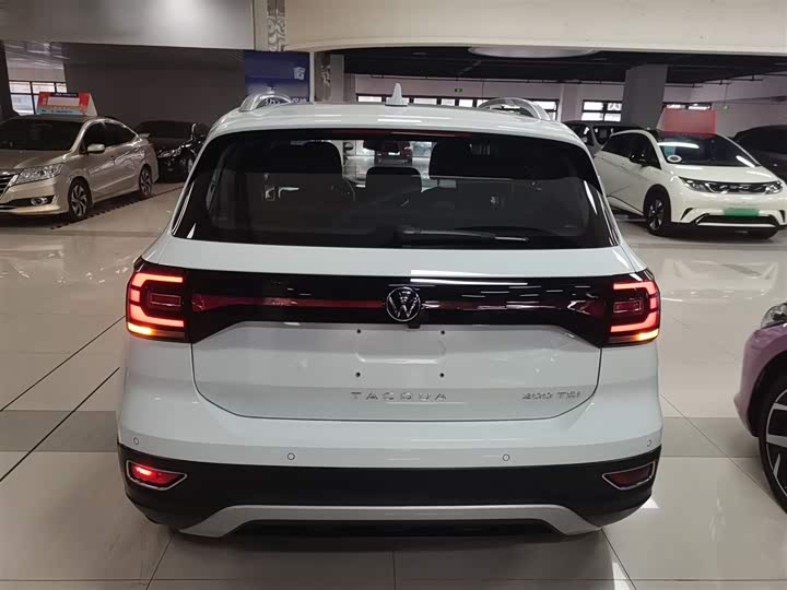 Фото 6 - Volkswagen Tacqua