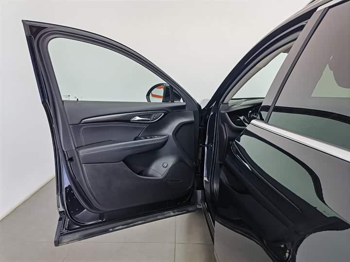 Фото 8 - Buick Envision Plus