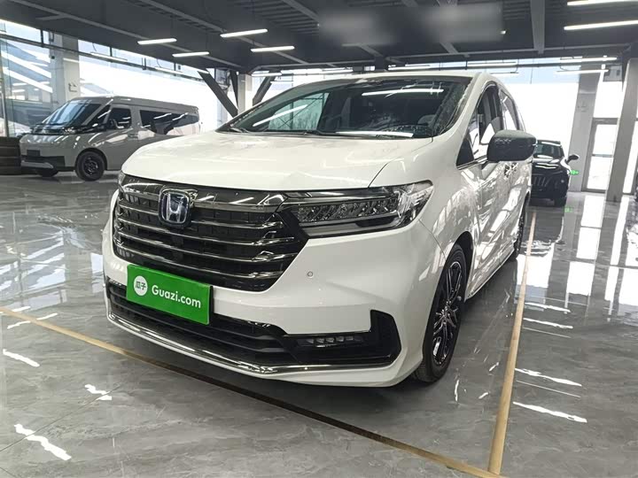 Фото 2 - Honda Odyssey
