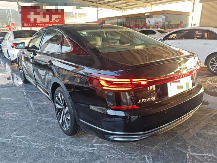 Фото 5 - Volkswagen Passat