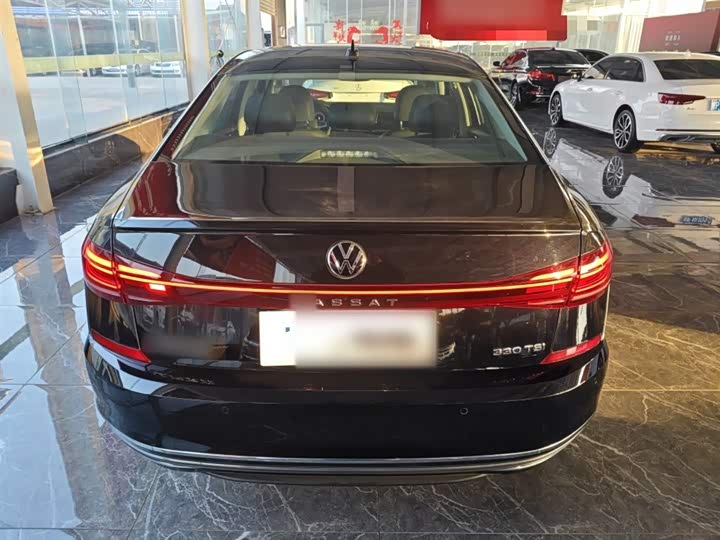 Фото 6 - Volkswagen Passat