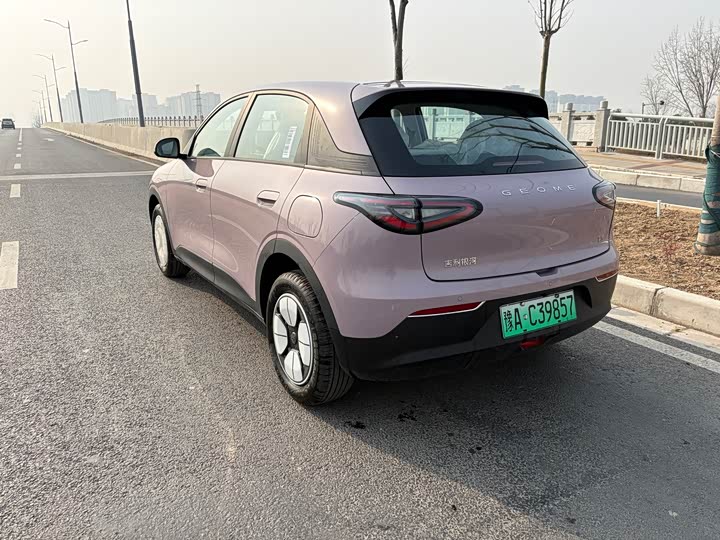 Фото 6 - Geely Galaxy Geome