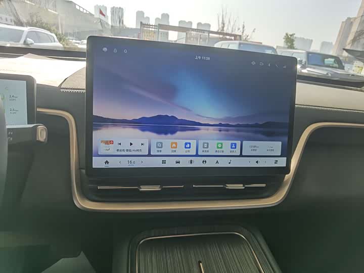 Фото 9 - Dongfeng Yipai eπ 008