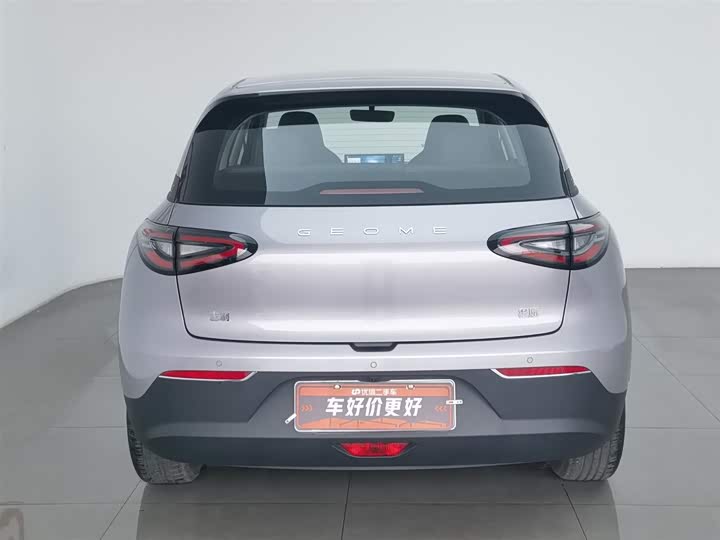 Фото 4 - Geely Galaxy Geome