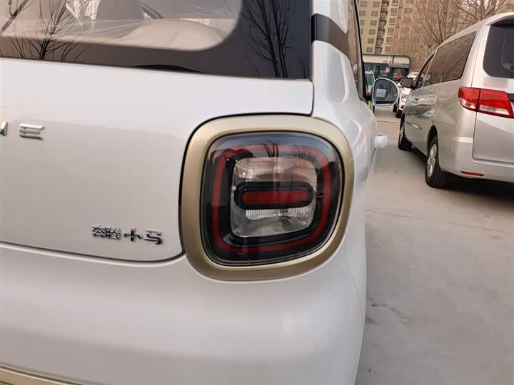 Фото 8 - Bestune Pony