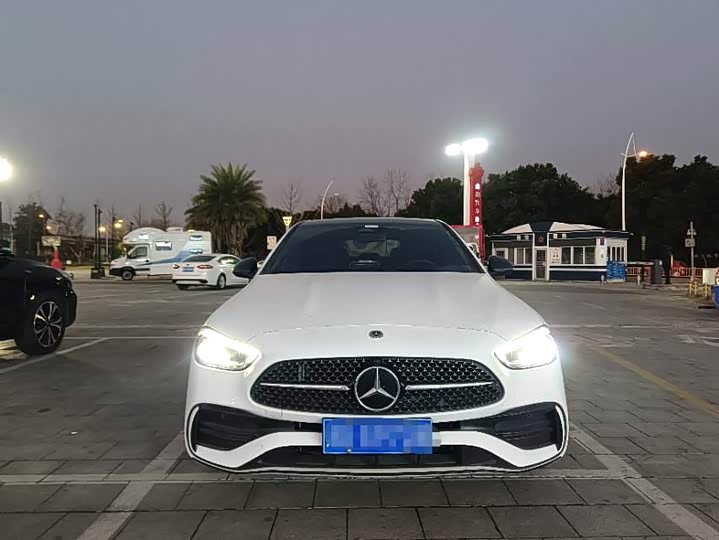 Фото 2 - Mercedes-Benz C-Class