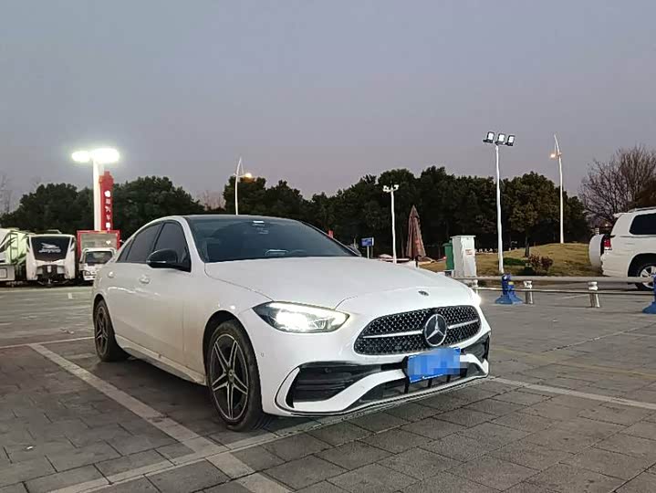 Фото 3 - Mercedes-Benz C-Class