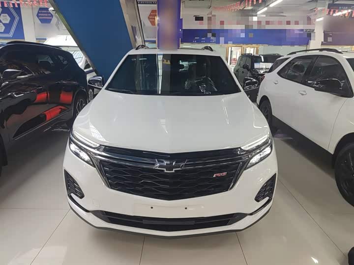 Фото 3 - Chevrolet Equinox