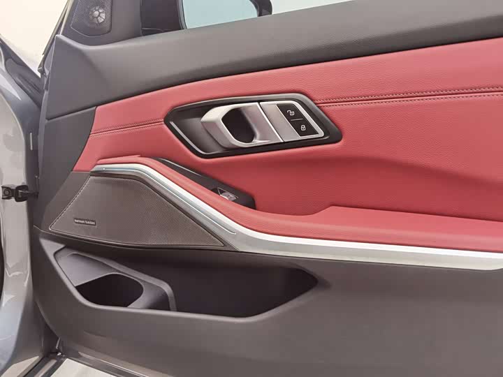 Фото 4 - BMW 3 Series