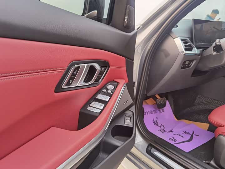 Фото 9 - BMW 3 Series