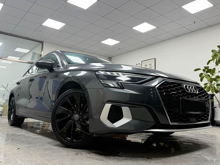 Фото 2 - Audi A3