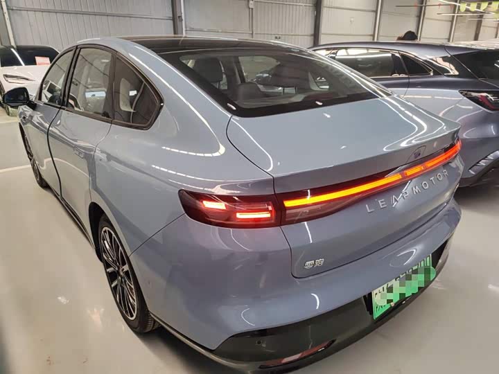 Фото 5 - Leapmotor B01