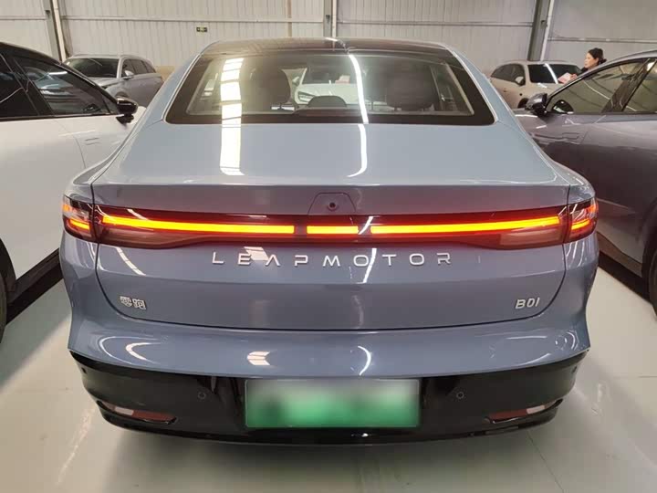 Фото 6 - Leapmotor B01