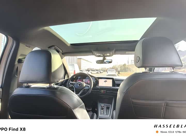 Фото 4 - Volkswagen Golf