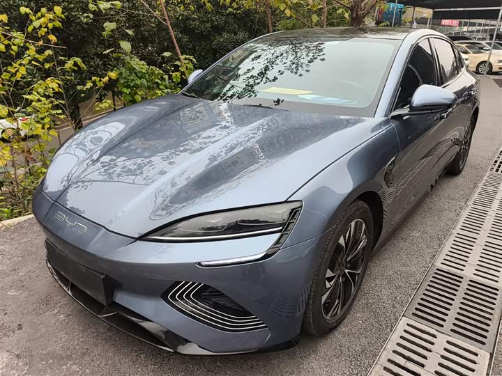 Фото 2 - BYD Seal