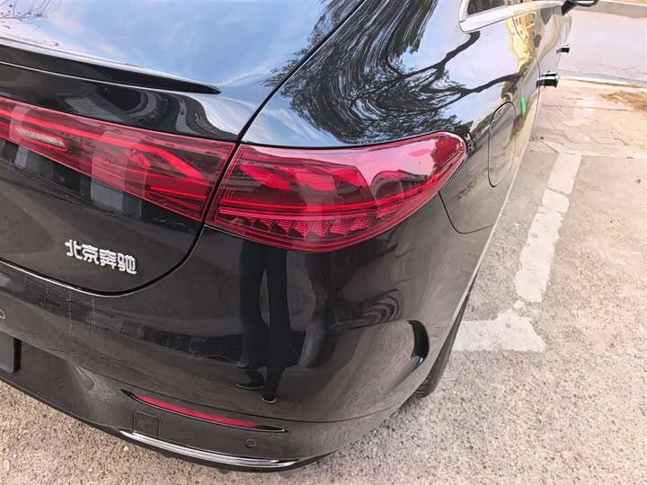 Фото 8 - Mercedes-Benz EQE