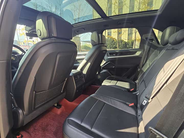 Фото 4 - Porsche Cayenne