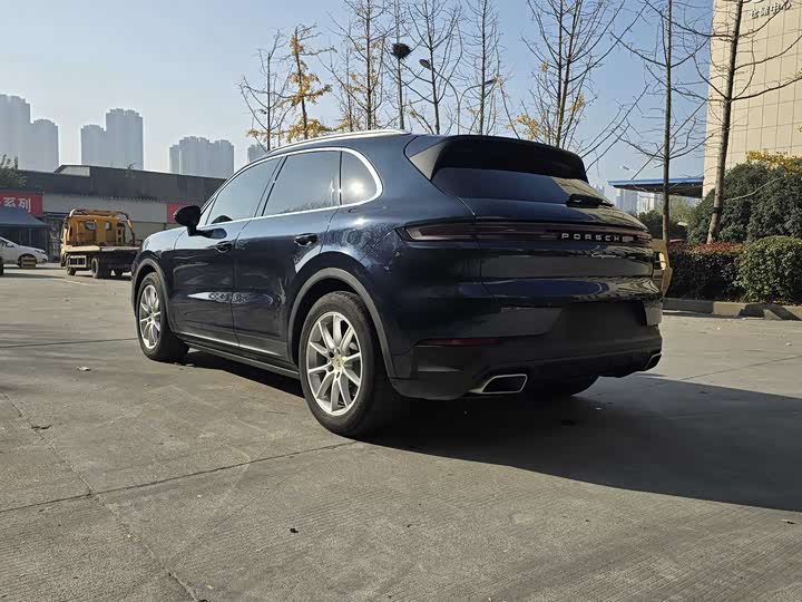 Фото 9 - Porsche Cayenne