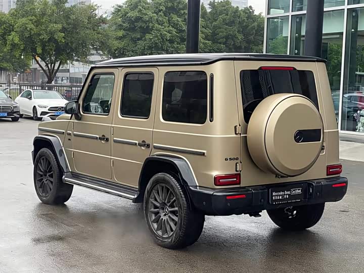 Фото 6 - Mercedes-Benz G-Class