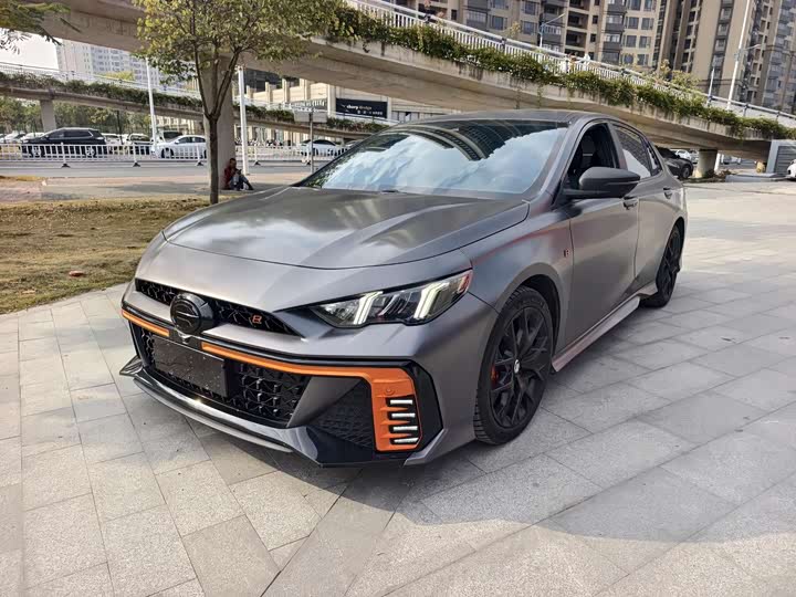 Фото 1 - GAC Trumpchi Empow R