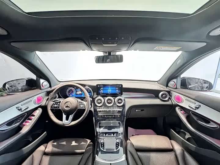 Фото 8 - Mercedes-Benz GLC-Class