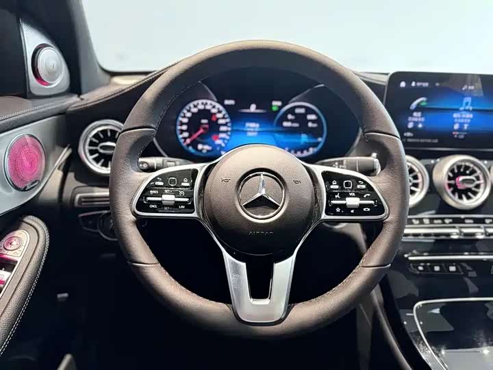Фото 9 - Mercedes-Benz GLC-Class