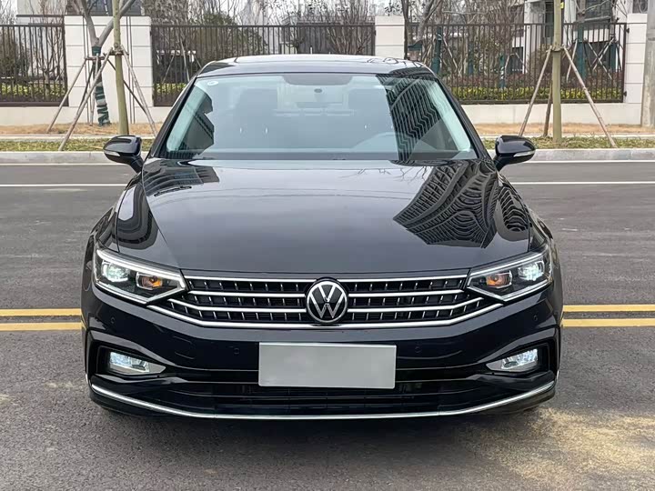 Фото 2 - Volkswagen Magotan
