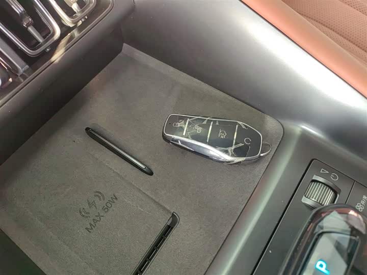 Фото 9 - BYD Song L