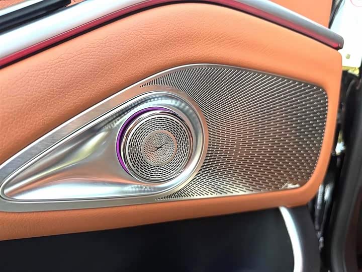 Фото 7 - Mercedes-Benz Maybach S-Class