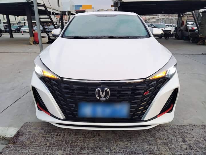 Фото 3 - Changan Eado Plus