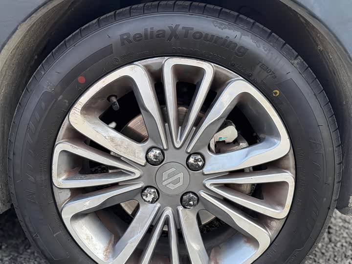 Фото 8 - Leapmotor T03