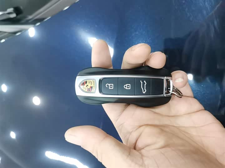 Фото 9 - Porsche Cayenne